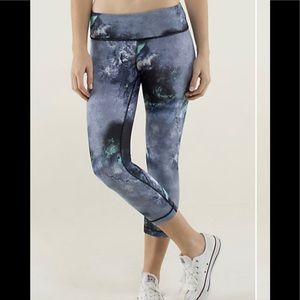 Lululemon Wunder Under Crop